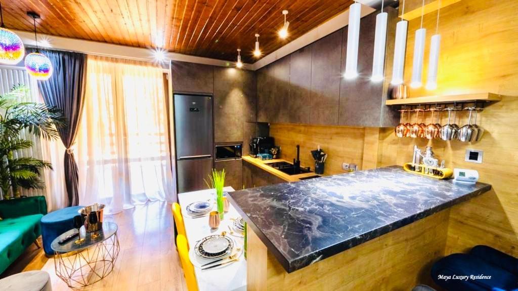 Maya Luxury Residence 포이아나브라소프 외부 사진