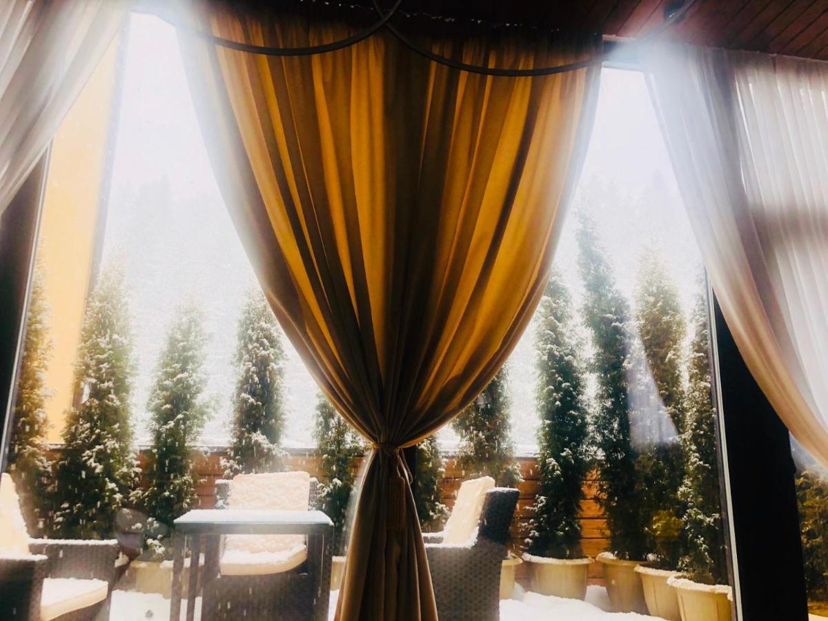 Maya Luxury Residence 포이아나브라소프 외부 사진